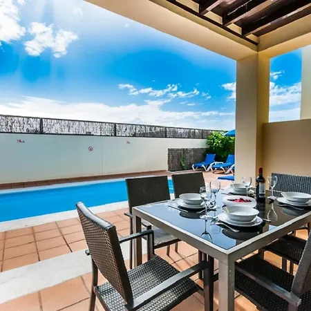 3-bed On Private Complex With Tennis Court Villa